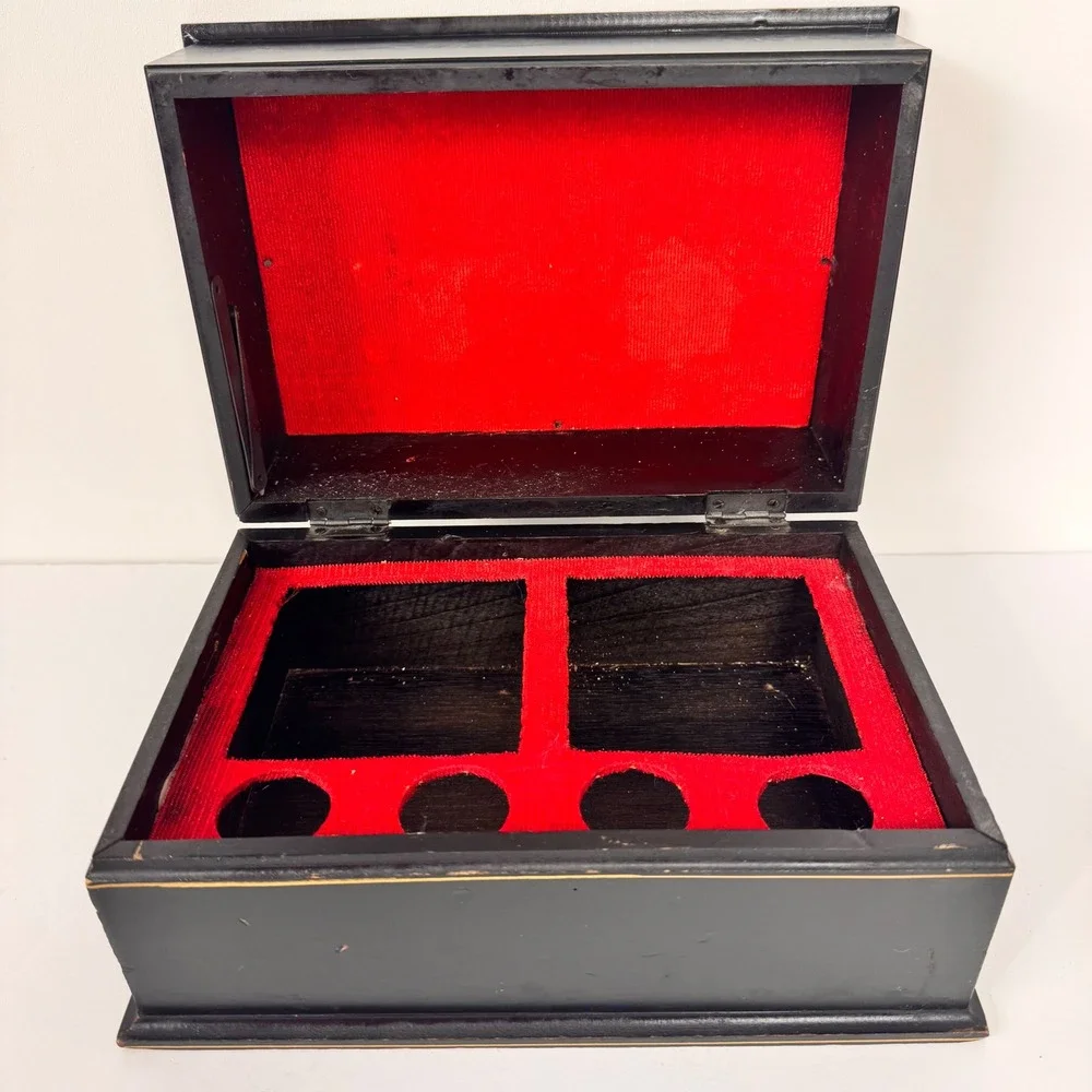 Vtg Ercsco Japan Cut Glass Decanter In Wooden Box World Map w/ 4 Shot Glasses